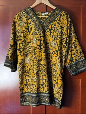 Women's Mustard & Black Printed V-Neck Kurti-Tunic Top Size XL